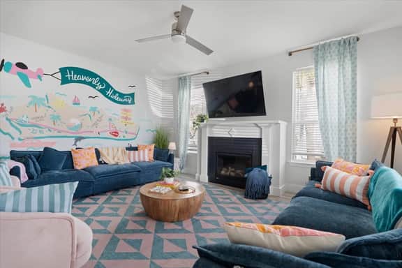 Special Heated Pool • GameRoom Beach Movie Theatre