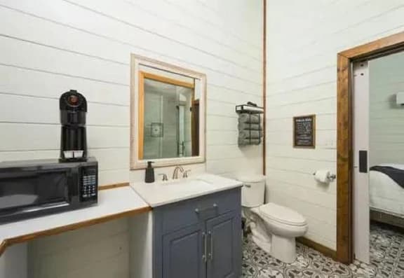 Prism Pines | Private Lake, Pool & Outdoor Kitchen